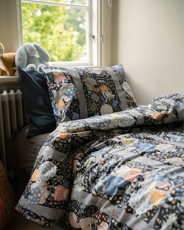 Folkness Duvet | Charlie Dark 